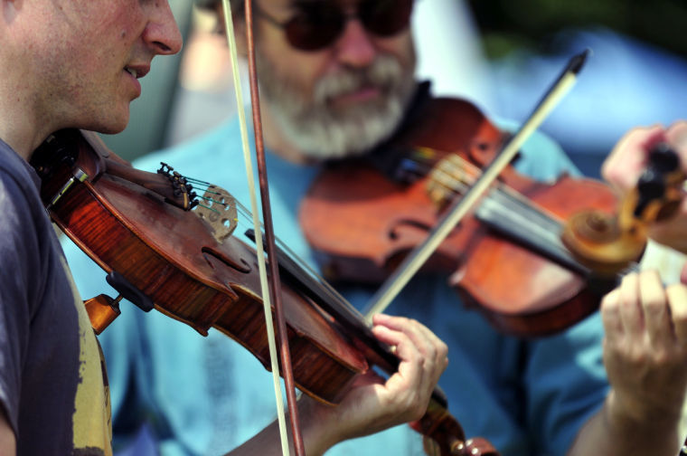 Beberapa Tips untuk Berkompetisi di Festival Musik Fiddler’s Grove
